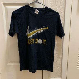 Boys Nike Youth Large shirt. Excellent condition.